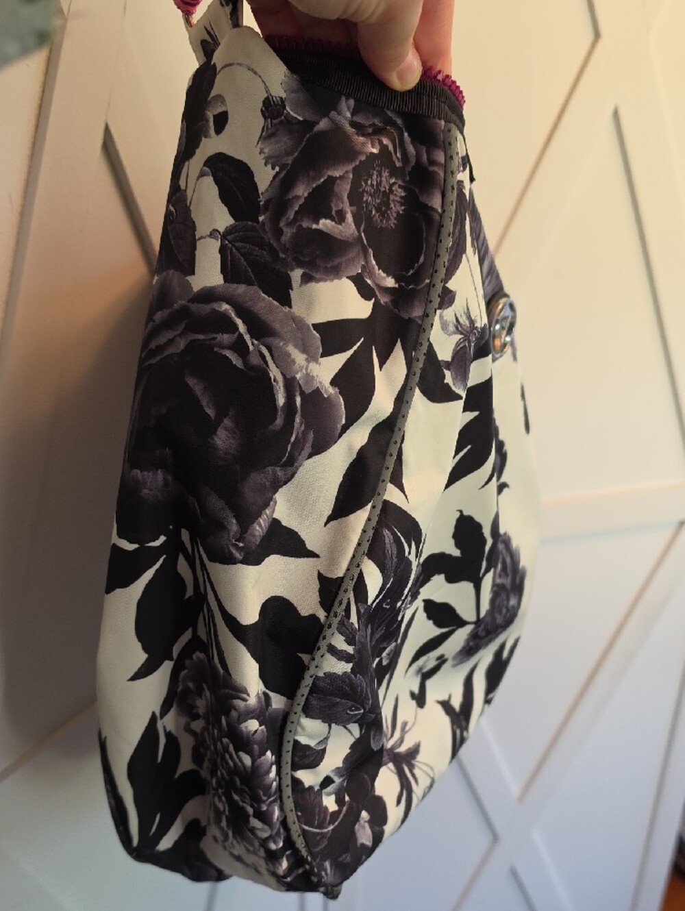 Ivivva Floral Shoulder Bag in Black and White with Pink Strap - Picture 3 of 8